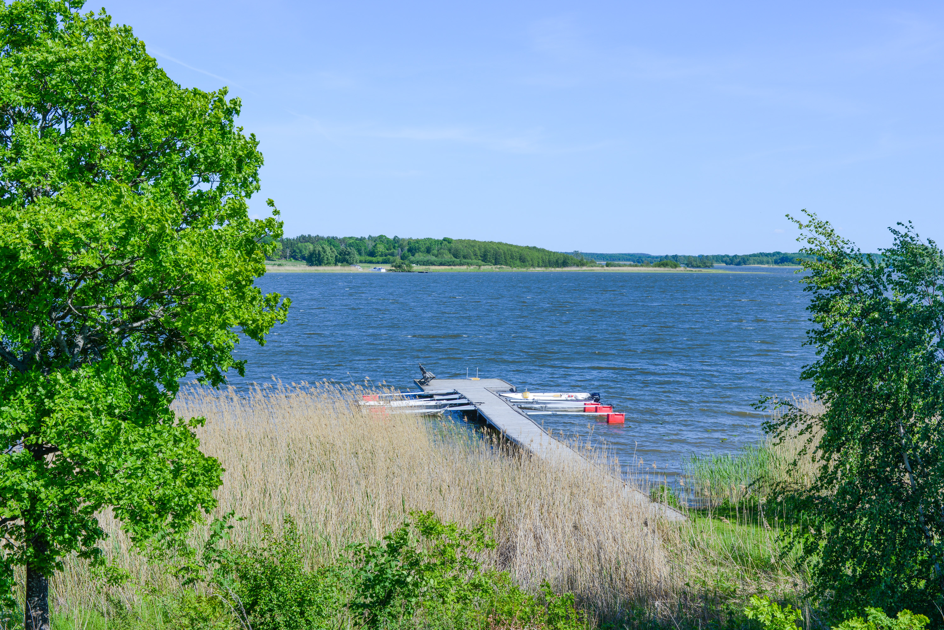 The jetty that belongs to the lakehouse